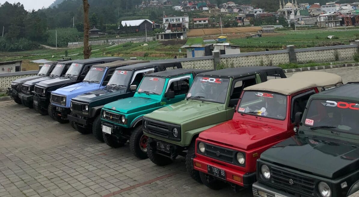 Destinasi menarik menggunakan Jeep Wisata